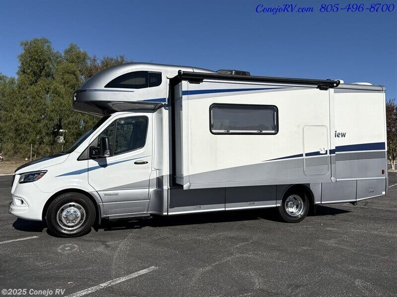 Used 2022 Winnebago View 24J available in Thousand Oaks, California