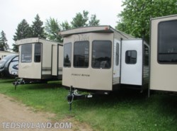New 2018 Forest River Salem Villa 39FDEN available in Paynesville, Minnesota