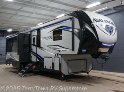 New 2018 Keystone Avalanche 395BH available in Grand Rapids, Michigan