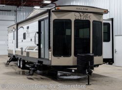 New 2019 Forest River Salem Villa Classic 353FLFB available in Grand Rapids, Michigan