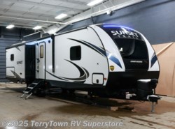 New 2018 CrossRoads Sunset Trail Grand Reserve 33CK available in Grand Rapids, Michigan