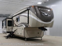 New 2020 Jayco Pinnacle 36FBTS available in Grand Rapids, Michigan