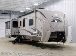 New 2020 Jayco Eagle 330RSTS available in Grand Rapids, Michigan
