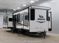 New 2019 Jayco Jay Flight Bungalow 40RLTS available in Grand Rapids, Michigan