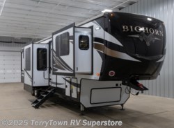 New 2020 Heartland Bighorn 3950 FL available in Grand Rapids, Michigan