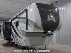 New 2020 CrossRoads Redwood 3901MB available in Grand Rapids, Michigan