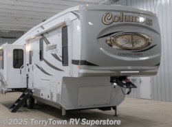 New 2020 Palomino Columbus Compass 329DVC available in Grand Rapids, Michigan