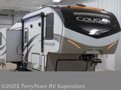 New 2020 Keystone Cougar Half-Ton 27SGS available in Grand Rapids, Michigan