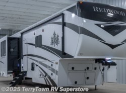 New 2021 CrossRoads Redwood 4150RD available in Grand Rapids, Michigan