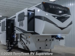 New 2021 CrossRoads Redwood 3981FK available in Grand Rapids, Michigan