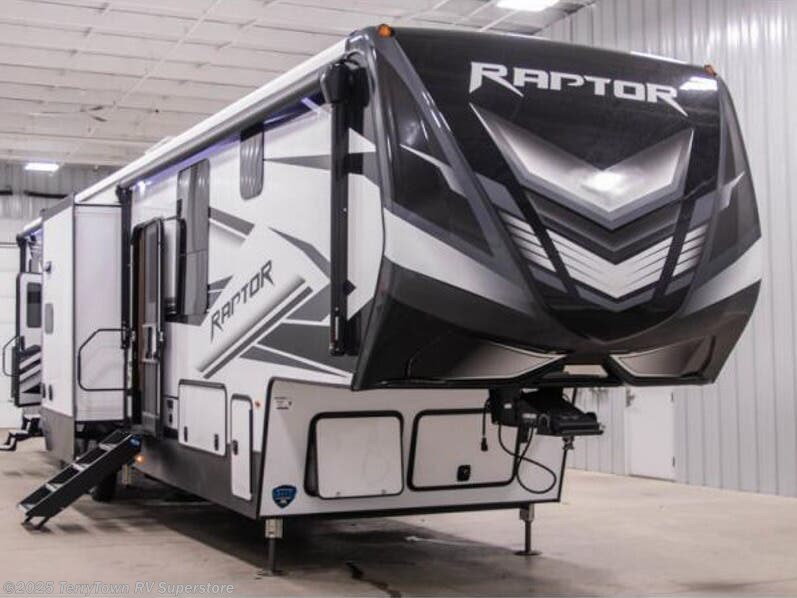 New 2023 Keystone Raptor 420 available in Grand Rapids, Michigan