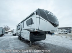 New 2026 Jayco Pinnacle 32RLTS available in Grand Rapids, Michigan