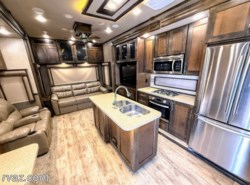 Used 2018 Vanleigh Vilano 320 GK available in Mesa, Arizona