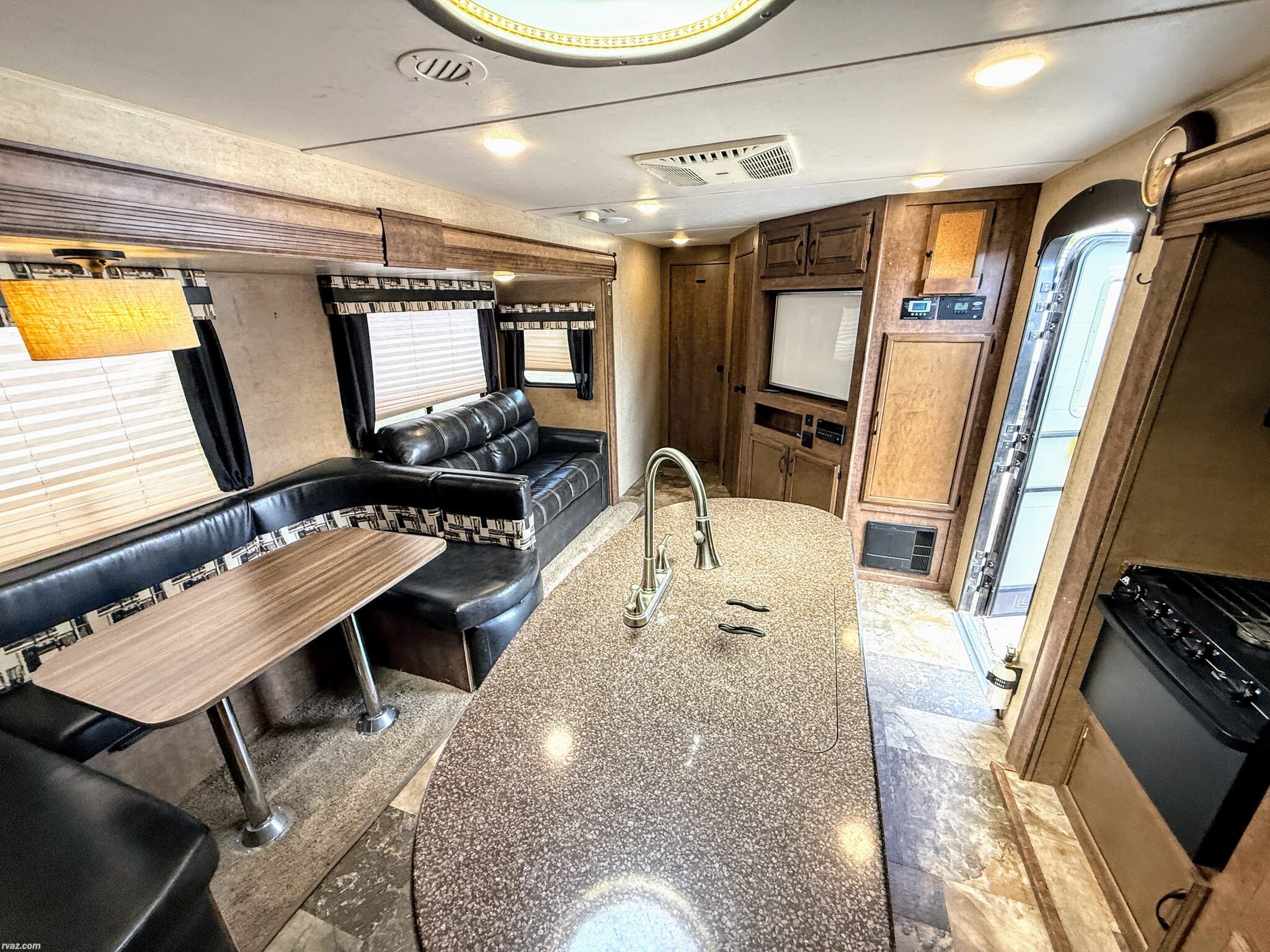 Used 2017 Starcraft Autumn Ridge Grand Touring 339BHTS available in Mesa, Arizona