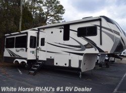 New 2020 Grand Design Solitude 2930RL available in Egg Harbor City, New Jersey