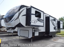 Used 2015 Keystone Avalanche 380FL available in Egg Harbor City, New Jersey
