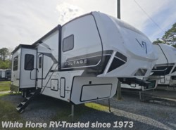 New 2025 Dutchmen Voltage V Series 3850 available in Egg Harbor City, New Jersey