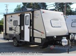 Used 2018 Coachmen Clipper Ultra-Lite 17FQ available in Lititz, Pennsylvania