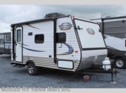 Used 2016 Coachmen Viking Ultra-Lite 16RBD available in Lititz, Pennsylvania