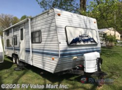 Used 1997 Skyline Nomad 2730 available in Lititz, Pennsylvania
