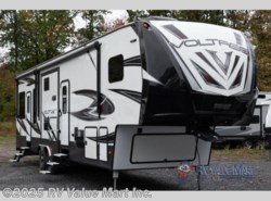 Used 2018 Dutchmen Voltage V3305 available in Lititz, Pennsylvania