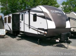 New 2017 CrossRoads Sunset Trail 322BH available in Mifflintown, Pennsylvania