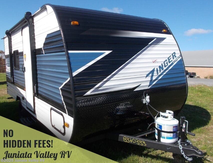 New 2025 CrossRoads Zinger 18RB available in Mifflintown, Pennsylvania
