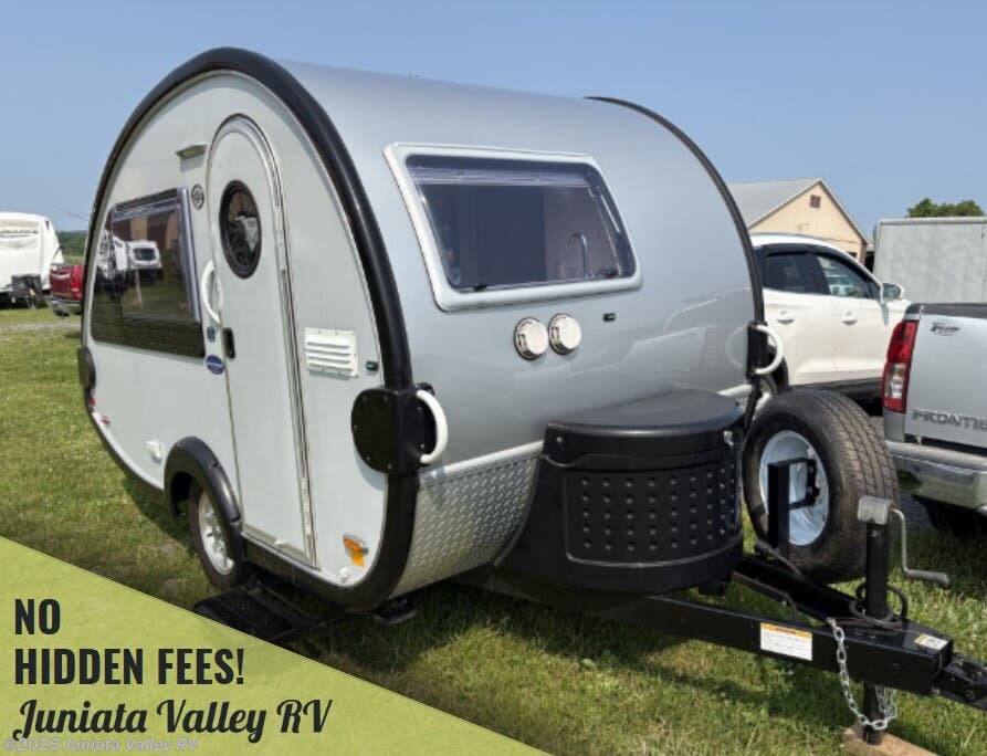 Used 2016 Pleasant Valley 320S available in Mifflintown, Pennsylvania