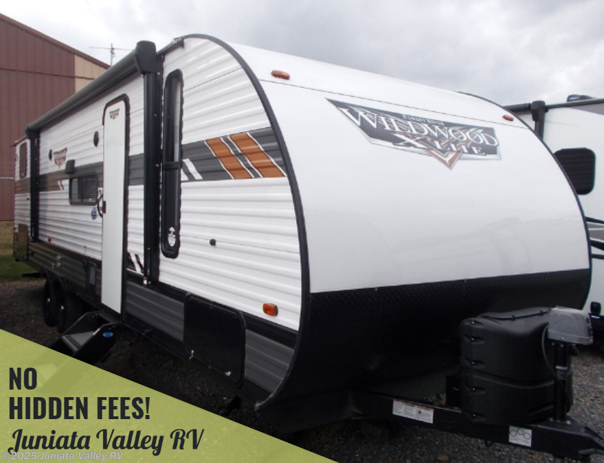 Used 2022 Forest River Wildwood X-Lite 273QBXL available in Mifflintown, Pennsylvania