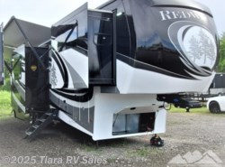 New 2020 CrossRoads Redwood available in Elkhart, Indiana