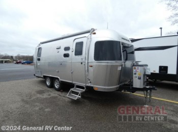 Used 2020 Airstream Flying Cloud 23CB available in North Canton, Ohio
