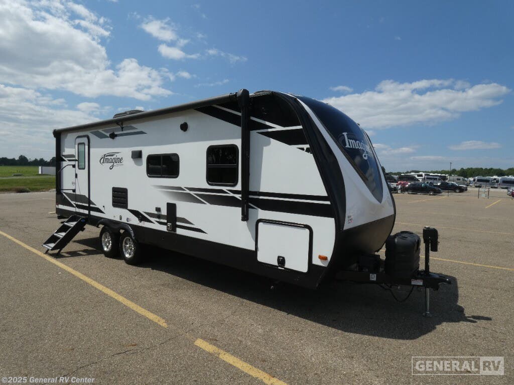 Used 2021 Grand Design Imagine 2600RB-1SL available in North Canton, Ohio