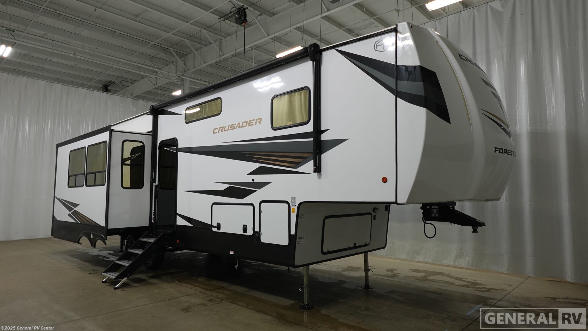 New 2026 Prime Time Crusader KING33 available in North Canton, Ohio