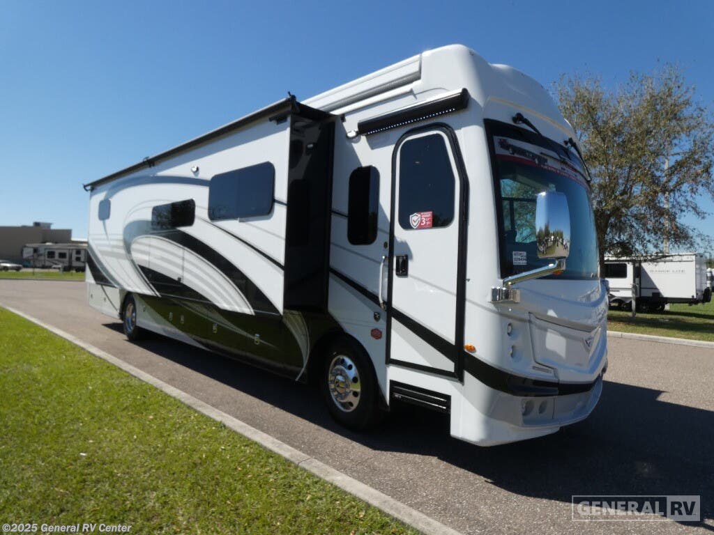 New 2025 Fleetwood Discovery LXE 40M available in Orange Park, Florida