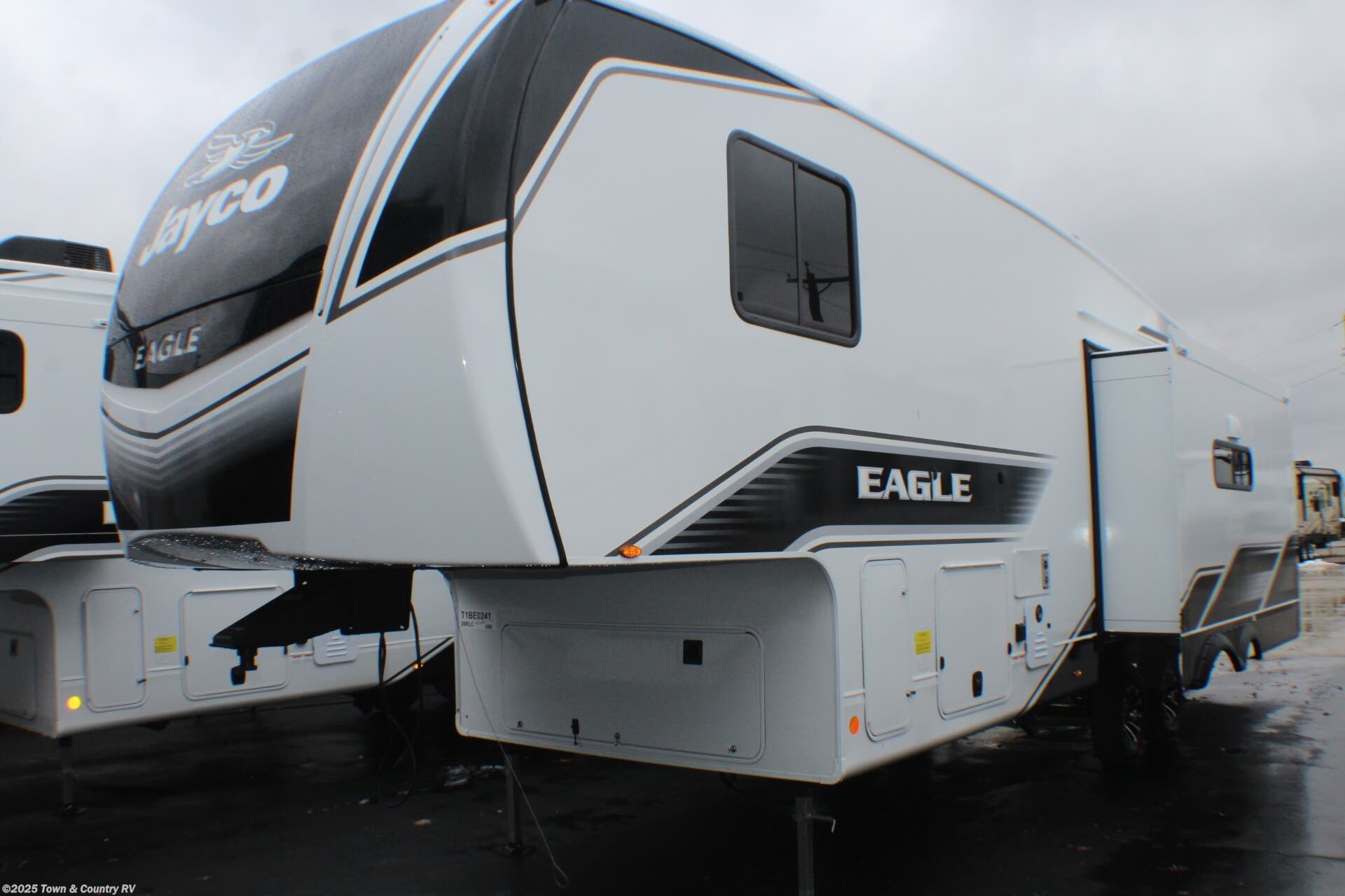 New 2026 Jayco Eagle HT 29RLC available in Clyde, Ohio