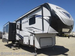 New 2018 Keystone Avalanche 320RS Only this unit! /6 POINT HYDRAULIC AUTO LEVE available in Turlock, California