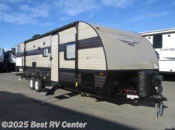 New 2019 Forest River Wildwood X-Lite 273QBXL Rear Bunks/ Two Entry Doors/ U Shaped Dine available in Turlock, California