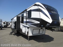 New 2018 Keystone Fuzion FZ427 13.6 Ft Gar /2 Bathrooms/6 Pt Hydraulic Aut available in Turlock, California