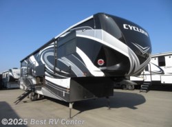 New 2019 Heartland Cyclone 4007 FULL BODY PAINT/ 13Ft Carage /Outside Enterta available in Turlock, California