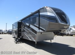 New 2019 Dutchmen Voltage EPIC 3970 Full Body Paint/ 6 Pt. Hydraulic /Ramp D available in Turlock, California