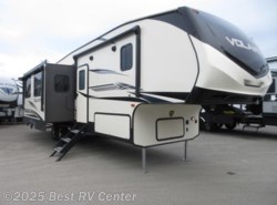 New 2019 CrossRoads Volante 329DB Two Bathroom/ Two Slideout/ Outdoor Kitchen available in Turlock, California