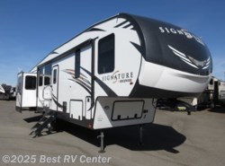 New 2020 Forest River Rockwood Signature Ultra Lite 8298KS Rear Entertainment/ 4.0 Leveling System/ Du available in Turlock, California