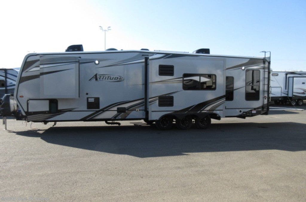 Toy Hauler Eclipse Attitude Wide Lite Gs Trailersusa