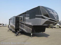 New 2021 Dutchmen Voltage 4195 available in Turlock, California