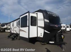 New 2021 Forest River Rockwood Signature Ultra Lite 8324SB available in Turlock, California