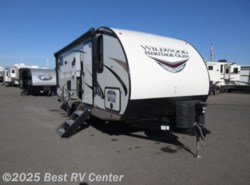 New 2021 Forest River Wildwood Heritage Glen Hyper-Lyte 20BHHL available in Turlock, California
