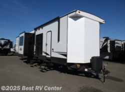 New 2021 CrossRoads Hampton HP380RKS available in Turlock, California