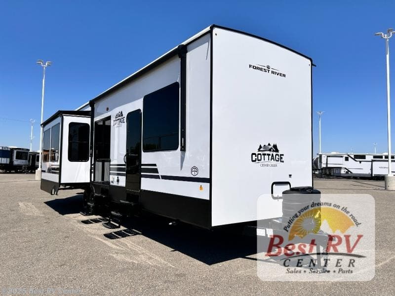 New 2025 Forest River Cedar Creek Cottage 40CRS available in Turlock, California