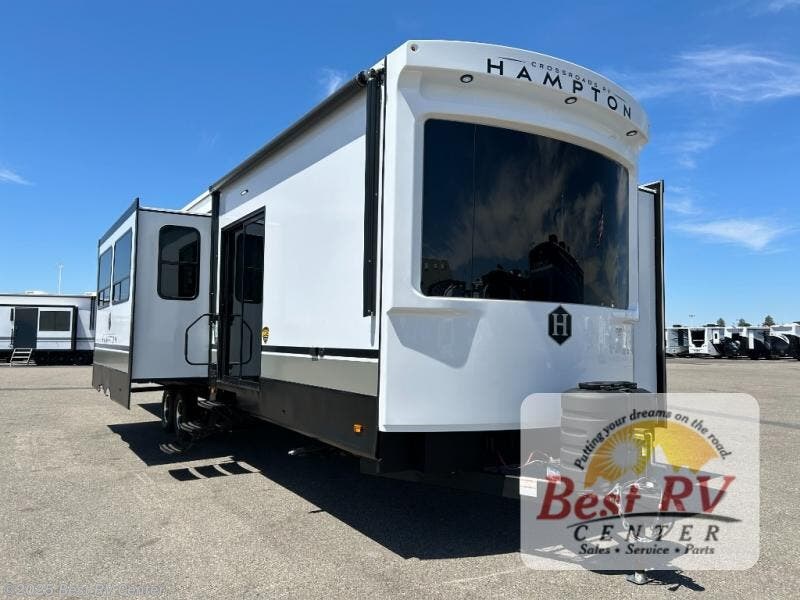 New 2026 CrossRoads Hampton 378DBB available in Turlock, California