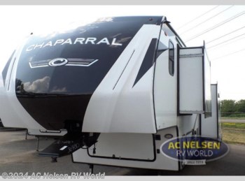 New 2023 Coachmen Chaparral Lite 30RLS available in Shakopee, Minnesota